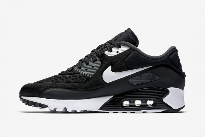 Nike Air Max 90 na cor Preta. Crédito imagem: Aqui