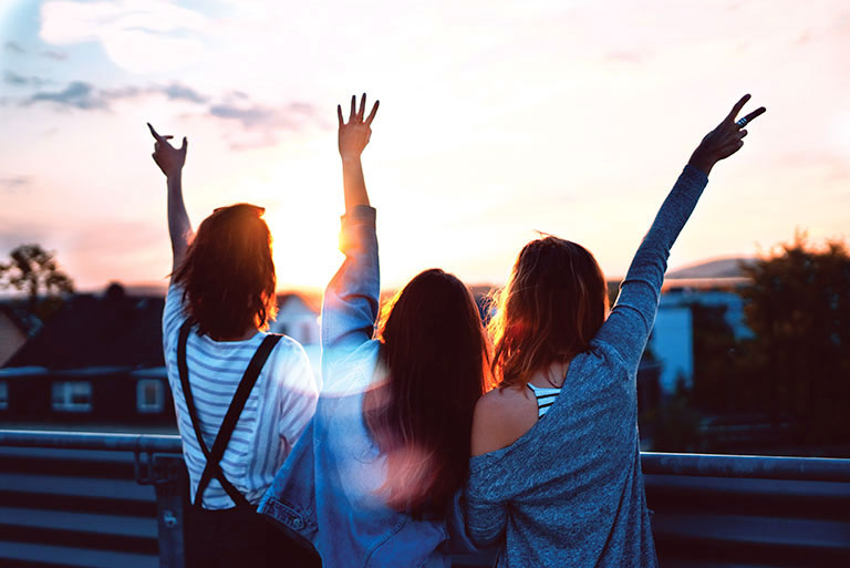 O que dar de presente para amiga, 7 dicas que irá surpreendê-la