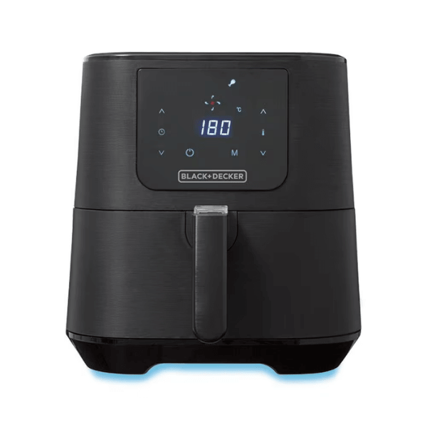 A foto mostra a Air Fryer preta da marca Black & Decker, modelo Digital AFD7Q.